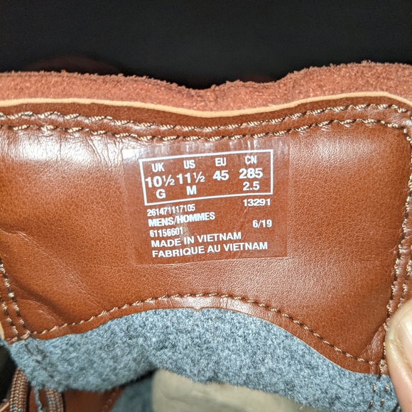 Clarks Boots - Picture 4 of 5